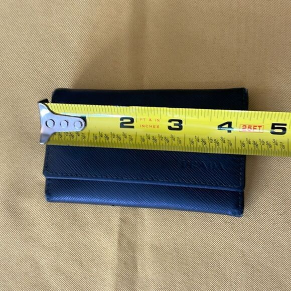 PRADA  Saffiano Black Leather 6 Key Holder. - Picture 11 of 12